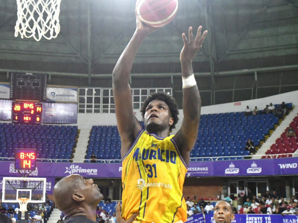 Mauricio Báez épico