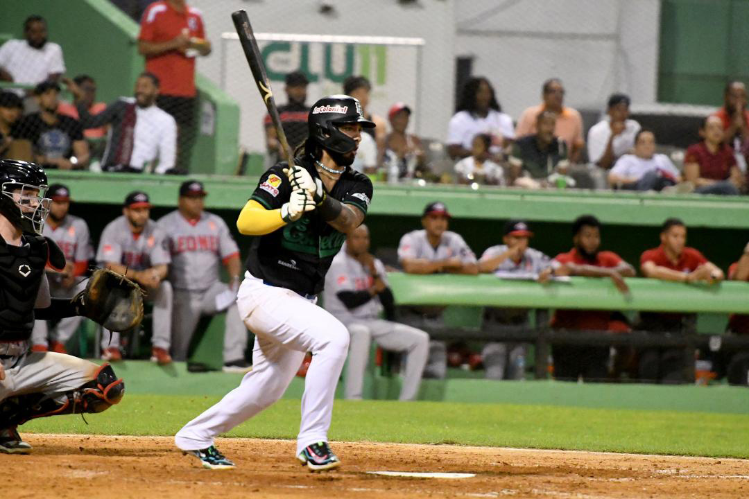 Raimel Tapia guio a las Estrellas a la victoria