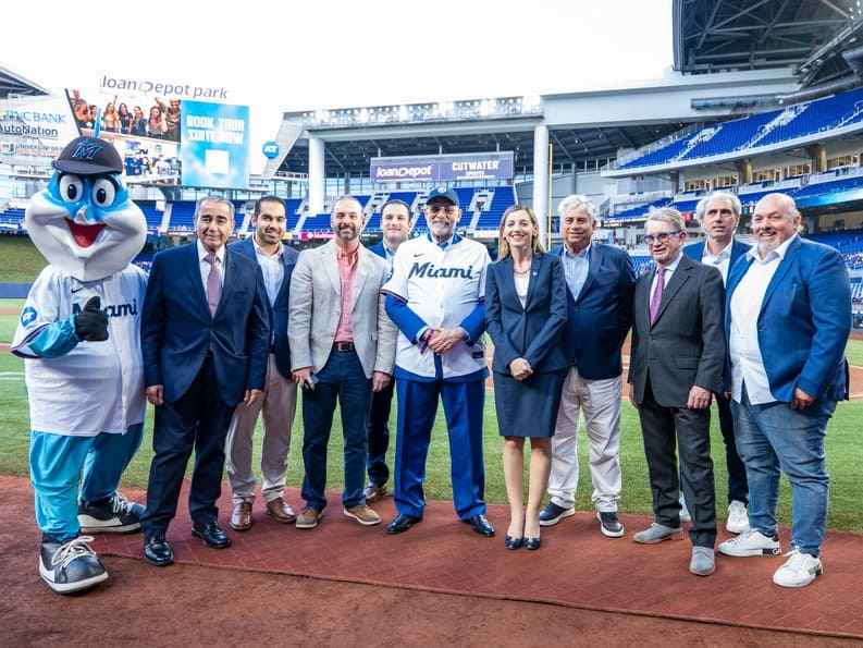 Representantes de Lidom y Miami Marlins