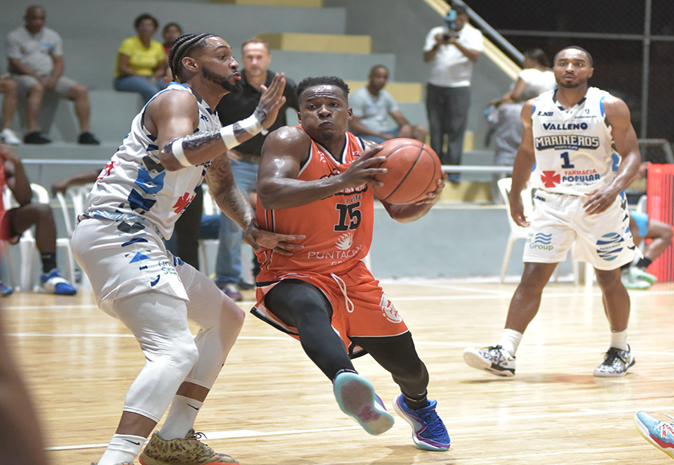 94-83 Cañeros se impuso sobre Marineros