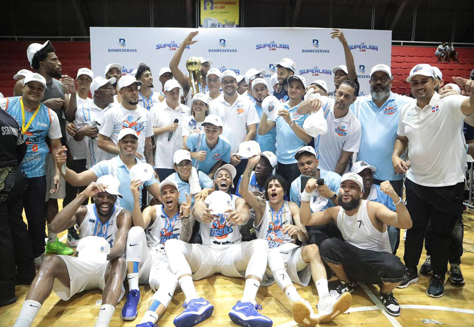 Titanes Campeones LNB 2024