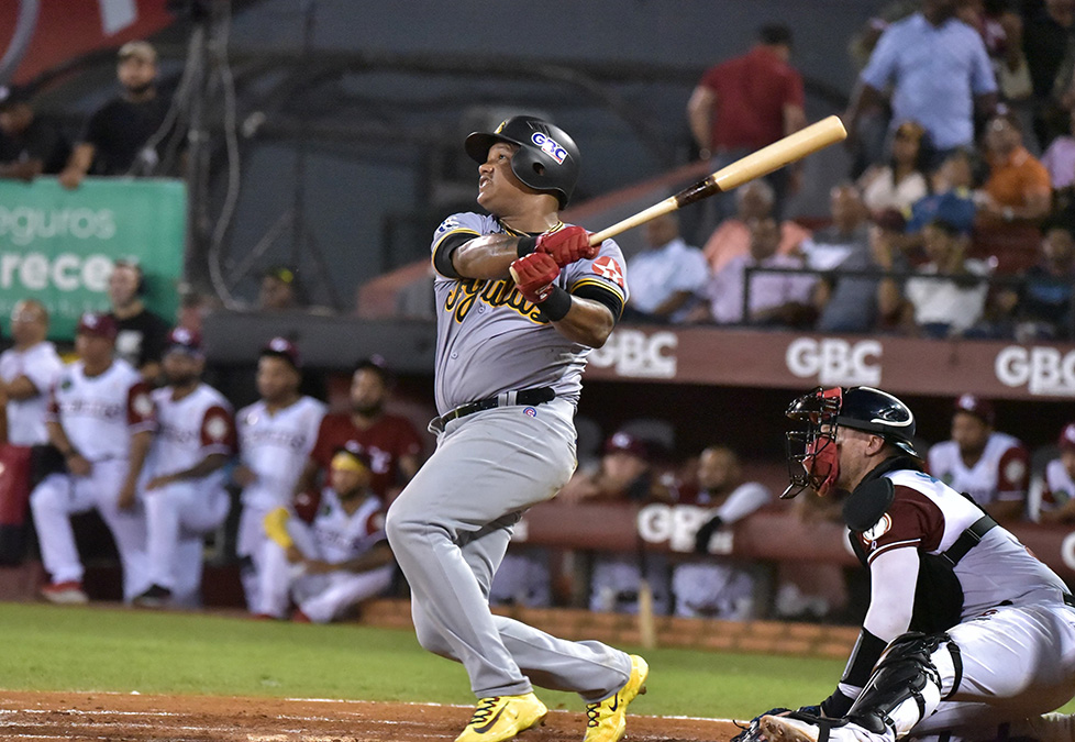 Las Águilas Cibaeñas consigieron su 1ra victoria