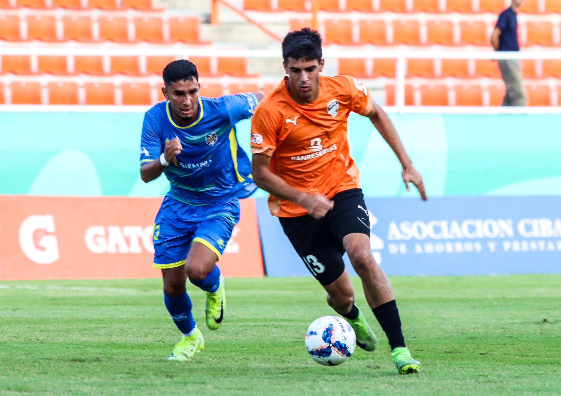 Cibao FC goleo 3-0 a Santa Fe