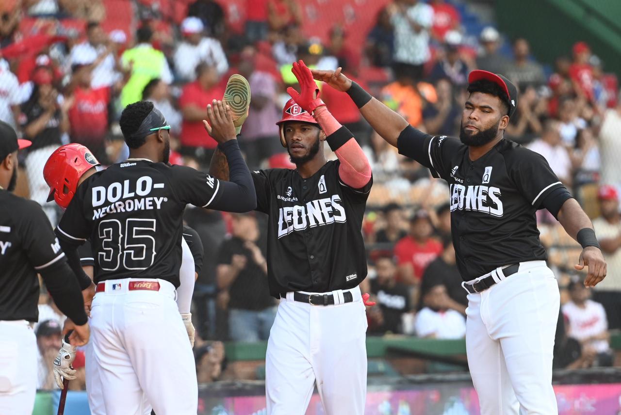 Leones se afianzan en el primer lugar