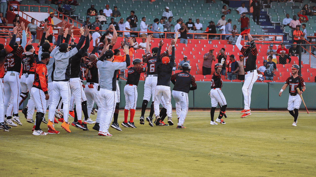 Los Toros derrotaron a los Tigres del Licey